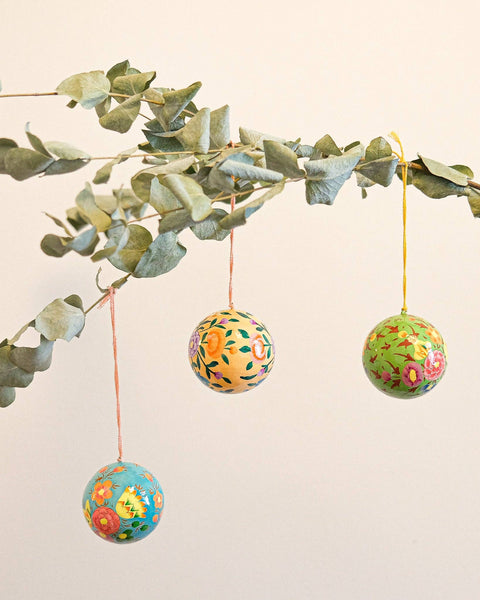 Green Petunia Bauble - Sprouts of Bristol