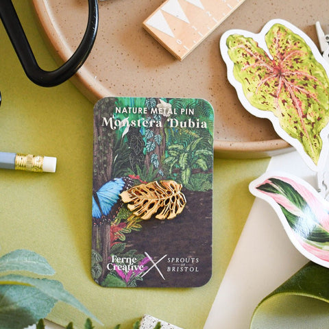 Monstera dubia Gold Metal Pin – RHS Collaboration with Ferne Creative - Sprouts of Bristol