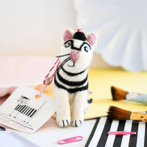 Niaski Pablo Picatso Felt Decoration – Handmade Fair Trade - Sprouts of Bristol